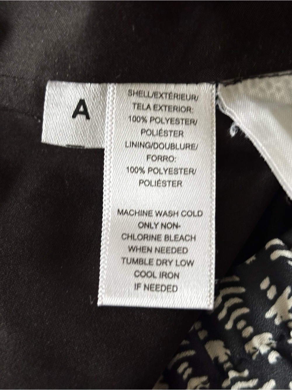 LOFT Black & White Geometric Print Skirt Size Medium - Picture 4 of 4